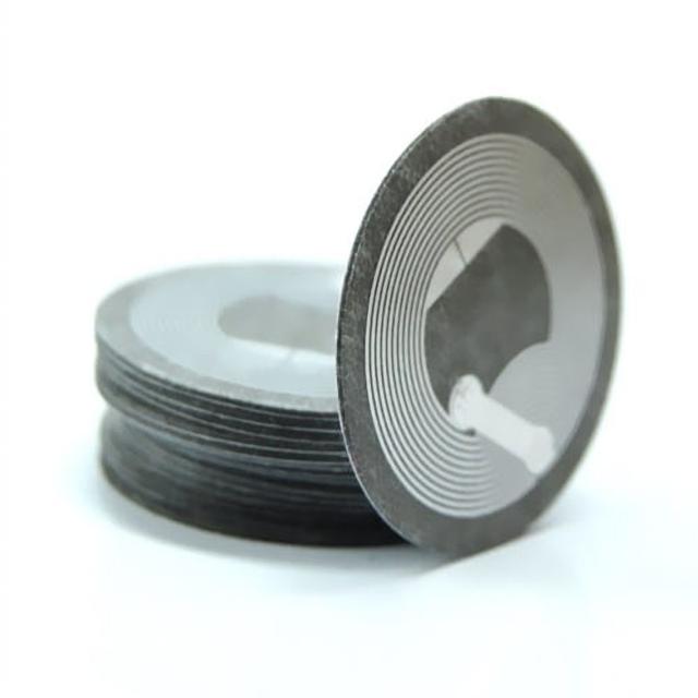 NFC label for metal