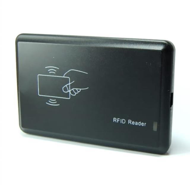 Czytnik RFID NFC