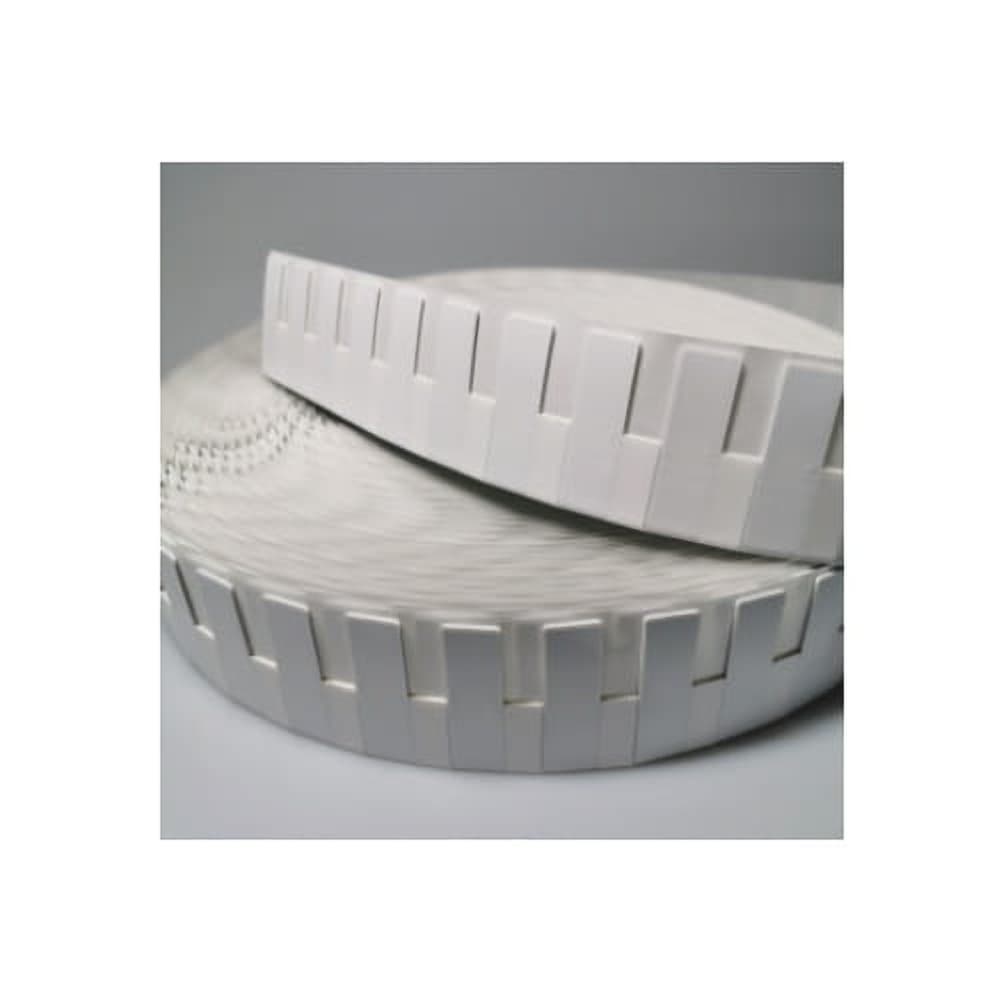 Compact UHF RFID tag for metal